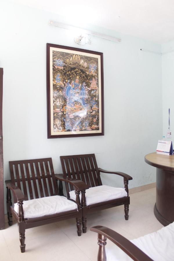 Pushpa Guest House Pokhara Exterior foto